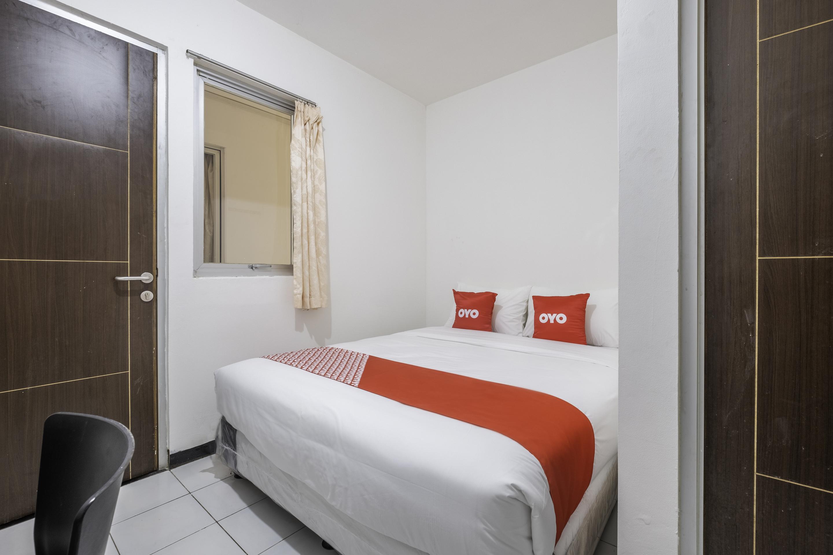 Super Oyo 1568 Stasiun Ka Cirebon Guest House Eksteriør bilde