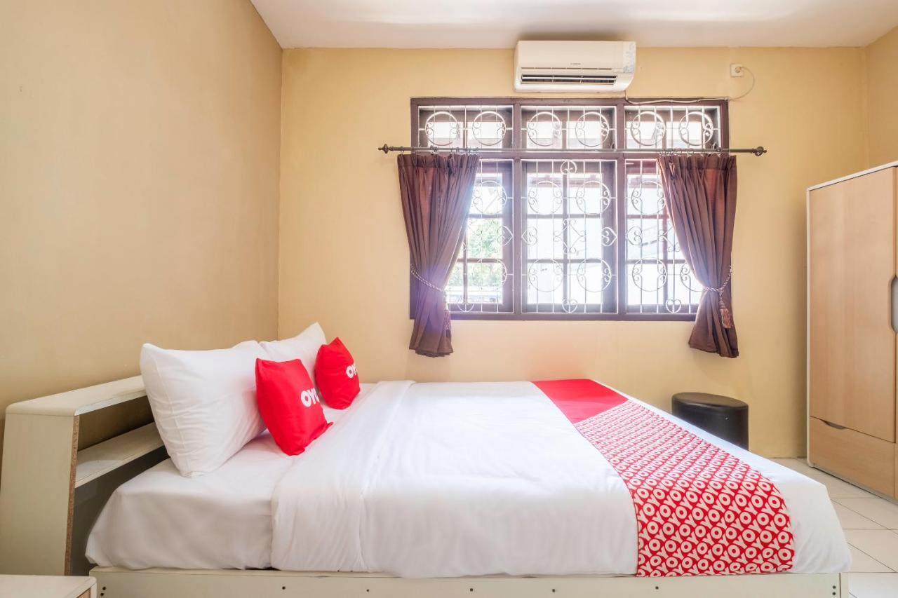Super Oyo 1568 Stasiun Ka Cirebon Guest House Eksteriør bilde